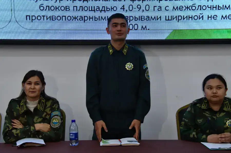 Таза Қазақстан: Студенты области Абай - за чистую природу и здоровую экосистему (4)