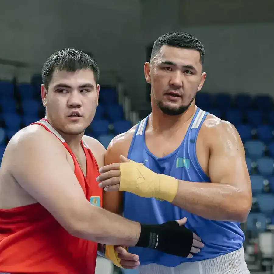 Четвертьфиналы чемпионата Казахстана по боксу: главные итоги дня (10)