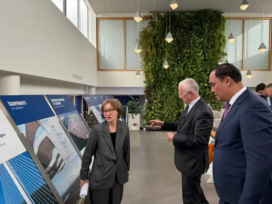 Делегация Жамбылской области провела переговоры во Франции по развитию инвестиционного сотрудничества (7)