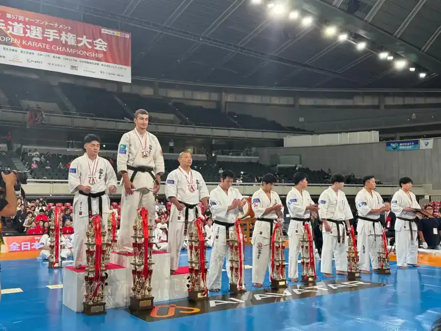 Астанинский каратист Анджей Кинзерский одержал историческую победу на чемпионате Японии (4)