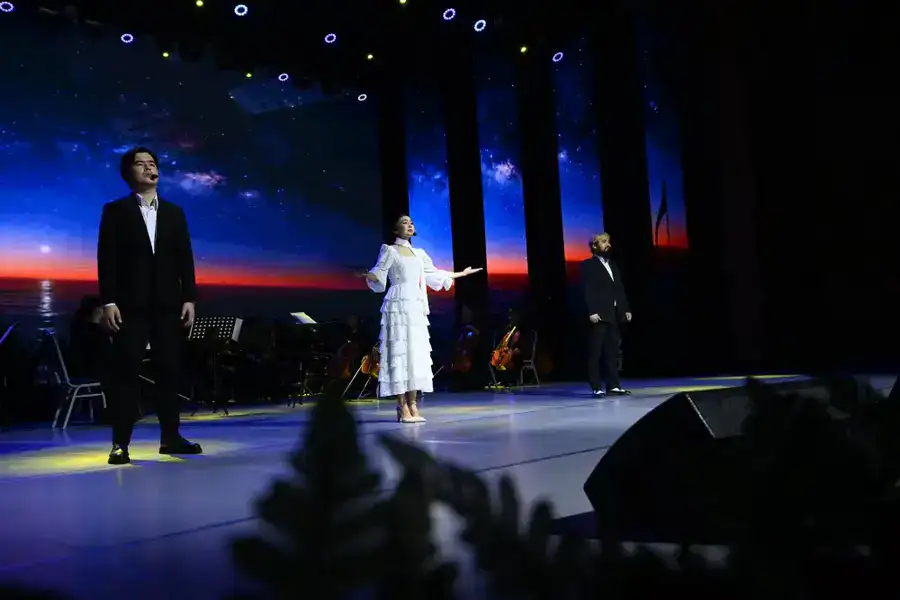 Состоялся творческий вечер заслуженного деятеля Казахстана Елены Абдыхалыковой «Сағыныш ғұмыр» (3)