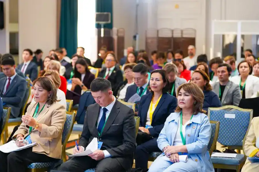 Определены победители государственной премии для НПО и обладатели Почетного звания в сфере благотворительности (6)