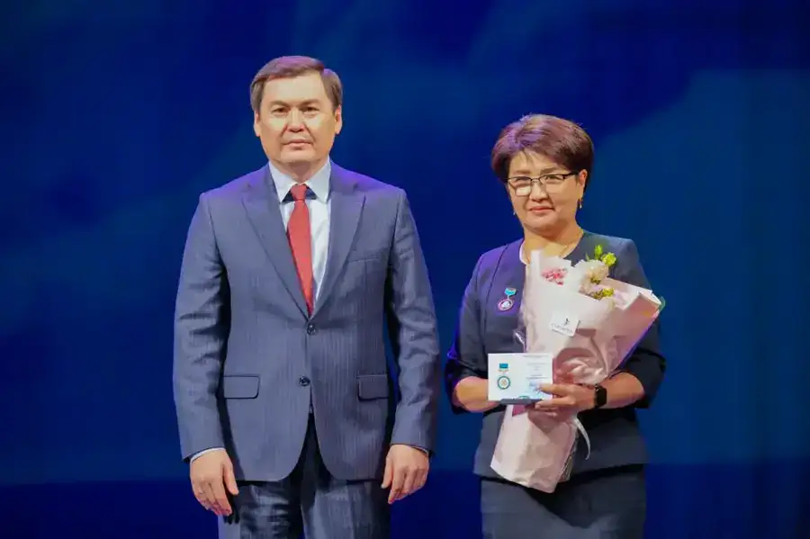 Лучших работников социальной сферы чествовали в Астане (7)