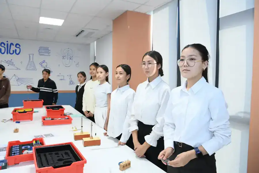 Глава региона представил делегации Абайской области новые объекты (5)