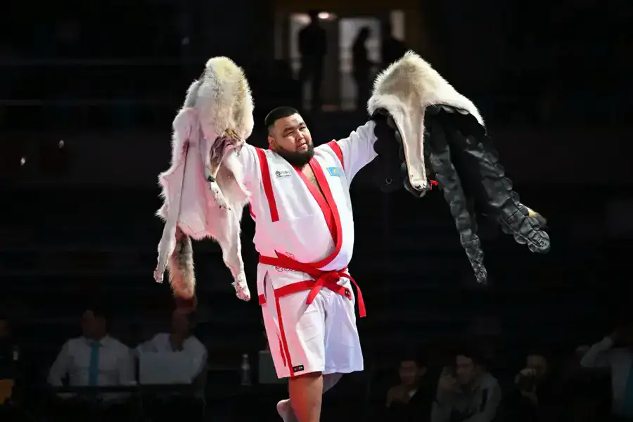 Марат Байқамұров «Қазақстан барысы – 2025» турнирінің жеңімпазы атанды! (2)