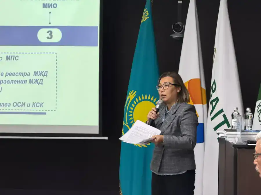 Реформа в ЖКХ: Куандык Кажкенов провел совещание с акиматами (2)