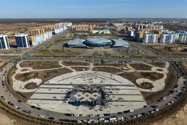 В День Республики в Семее открылся новый парк (6)