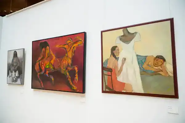 Современное искусство Центральной Азии: в Астане проходит выставка-ярмарка (5)