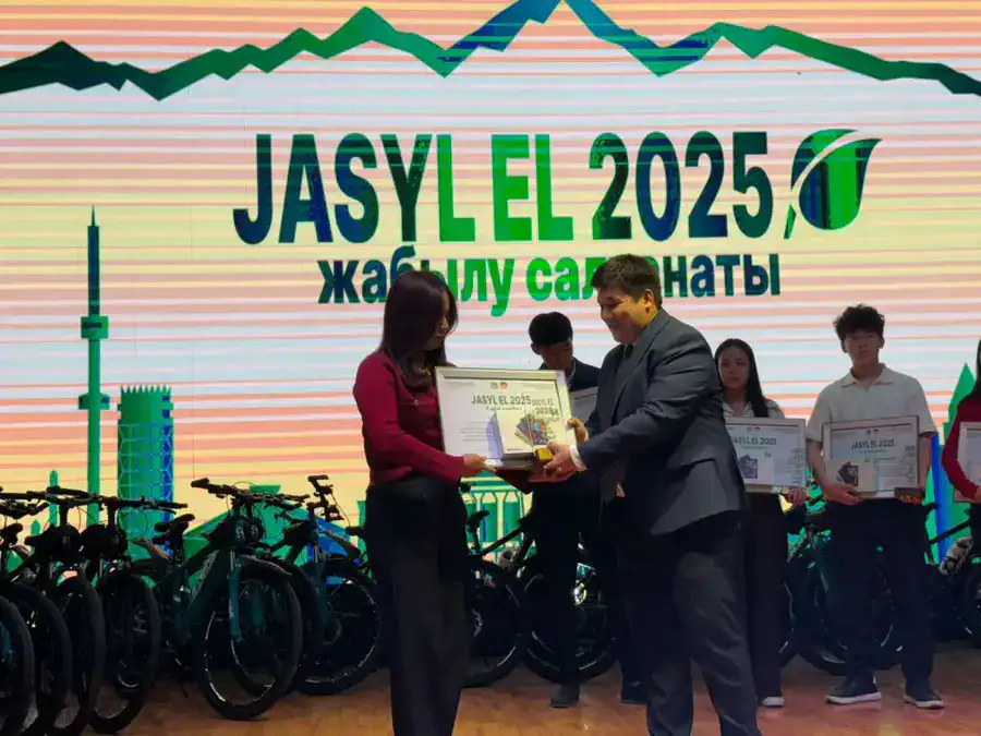 Алматинский штаб молодежных трудовых отрядов «Жасыл ел» признан лучшим в Казахстане (5)