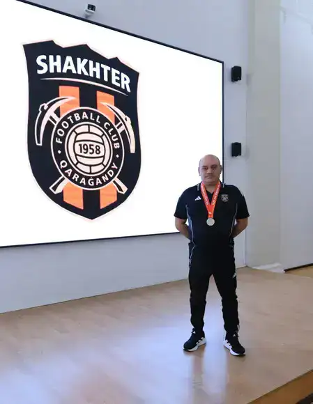 Карагандинская команда «Шахтёр-М» завоевала серебро первенства Казахстана по футболу (4)