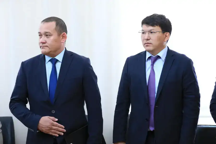 Аким области провел прием граждан (4)