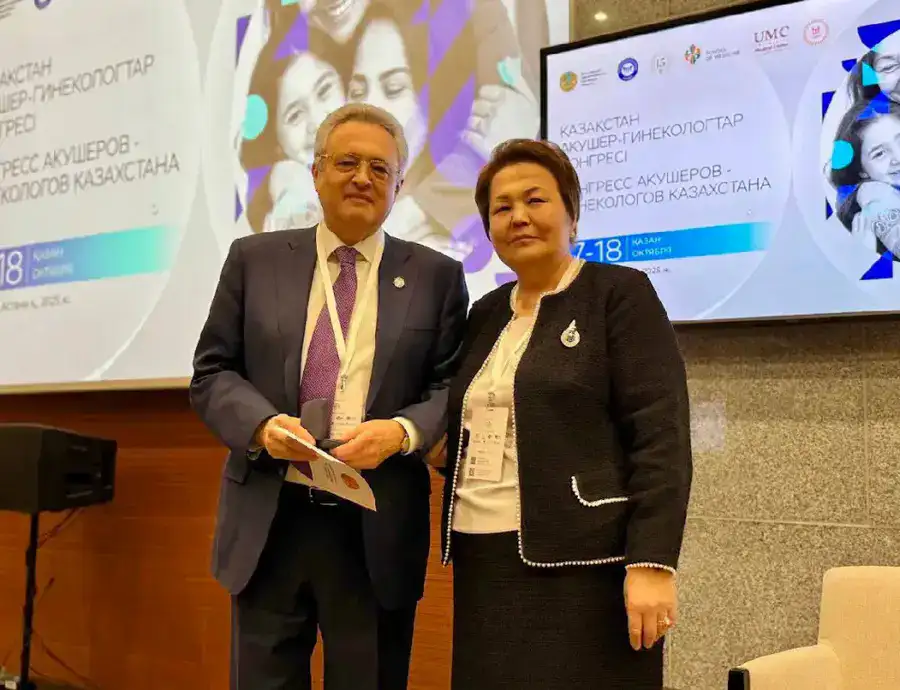 В АСТАНЕ НАГРАДИЛИ ВЕТЕРАНОВ СЛУЖБЫ РОДОВСПОМОЖЕНИЯ (2)