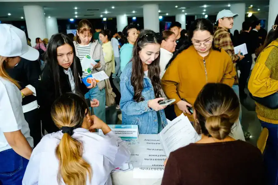 Образование, занятость, патриотическое воспитание: какие мероприятия проводятся в Астане по реализации молодежной политики (3)