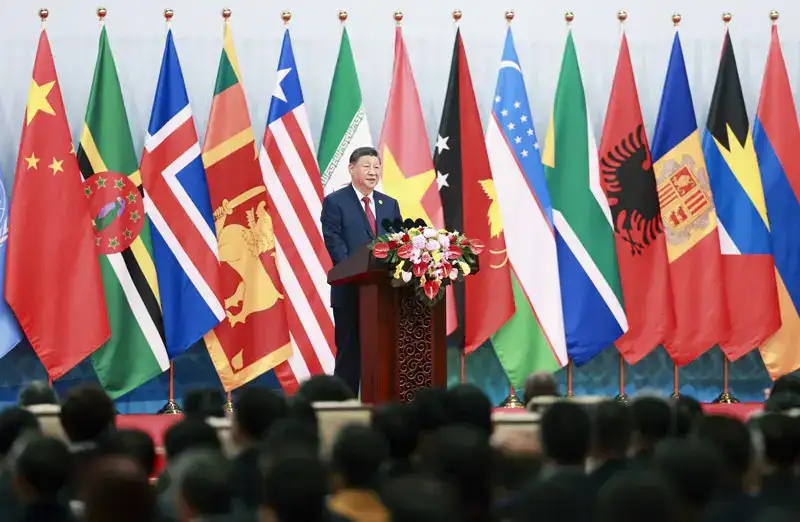 Председатель Конституционного Суда принимала участие в Глобальном саммите женщин в Пекине (2)