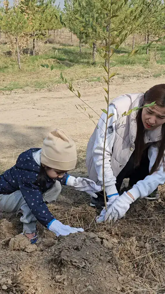 Алматинские школьники приняли участие в акции «Таза Қазақстан» (2)