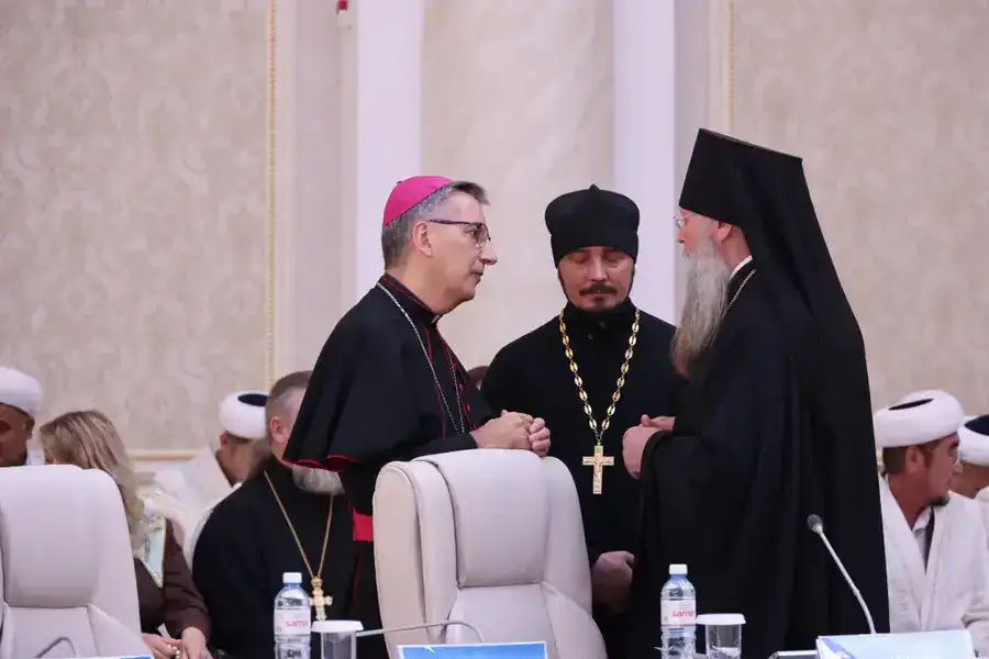 В области Жетісу состоялся республиканский форум религиоведов и руководителей религиозных объединений (2)