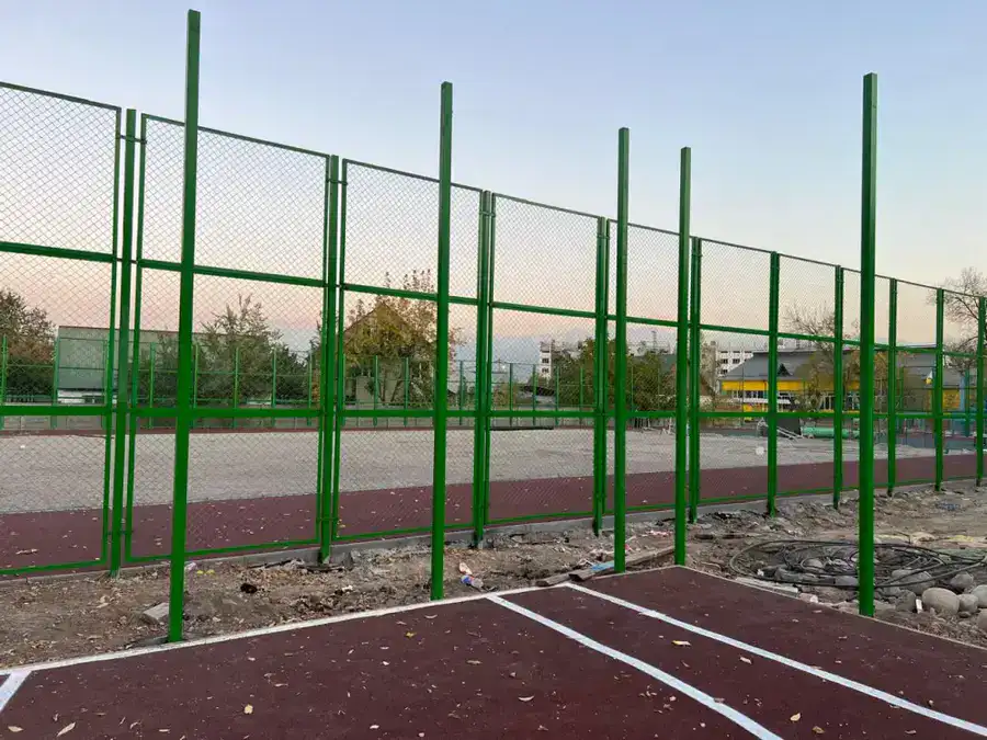 Заместитель акима Алматы проверил ход строительства социальных объектов города (3)