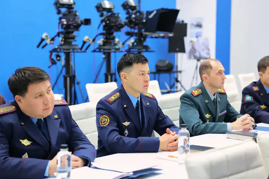 Пресс-конференция в Службе центральных коммуникаций: достижения и новые инициативы МЧС Казахстана (9)