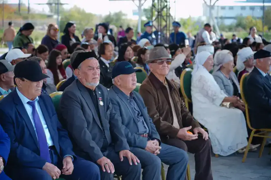 В ТУРКЕСТАНЕ ПРОШЛА КАПИТАЛЬНАЯ РЕКОНСТРУКЦИЯ ПАРКА «ПАРАСАТ» (3)
