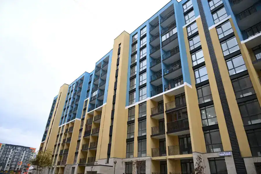 В Алматы активно реализуются программы по строительству и реновации жилья (4)