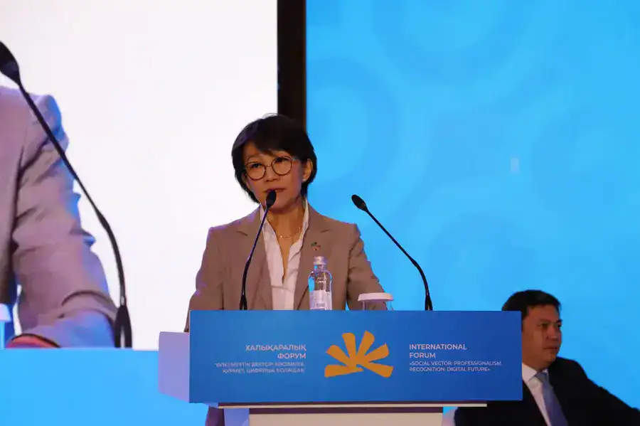 Вопросы цифровизации в социальной сфере обсудили отечественные и международные эксперты в Астане (4)