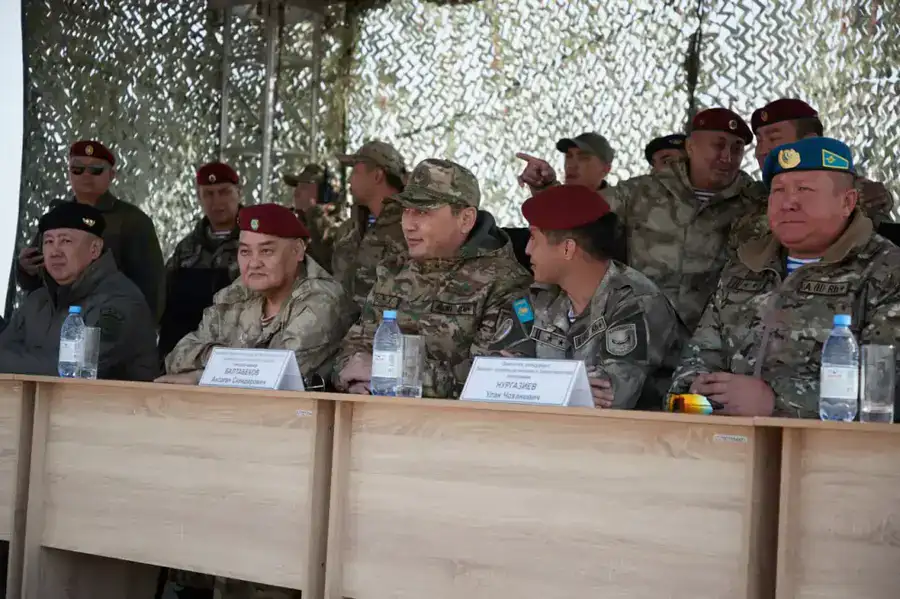 Братья по крови и оружию: В Национальной гвардии впервые два брата из одной семьи стали обладателями краповых беретов (7)