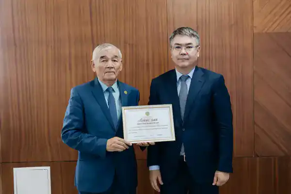 В Атырау обсудили направления развития искусственного интеллекта и цифровизации (5)