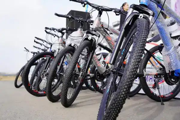 В дуатлоне, посвященном Дню Республики в Астане, приняли участие 75 семей (10)