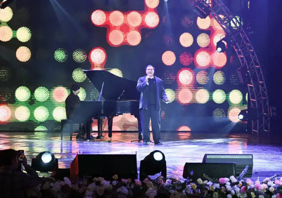 В нашем регионе прошло торжественное мероприятие, посвященное Дню Республики (8)