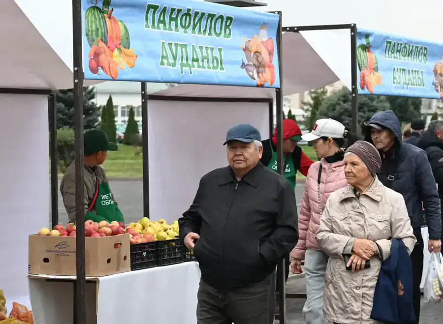 Ярмарка в Жетісу: 80 тонн свежих продуктов по доступным ценам (3)