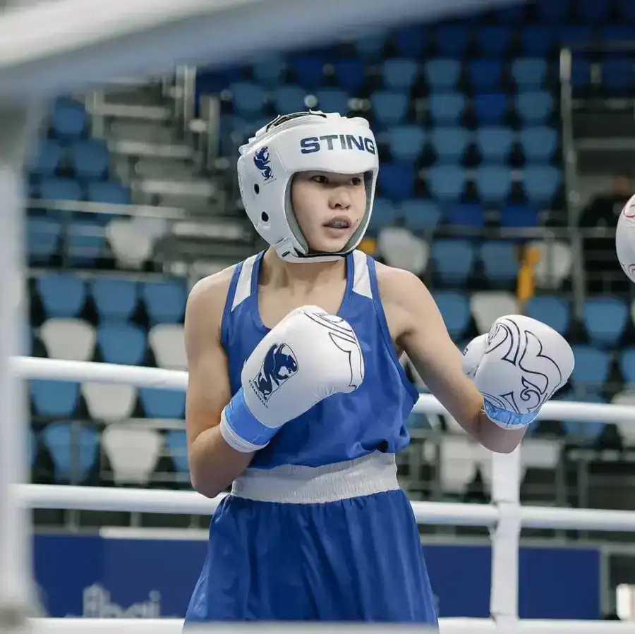 Четвертьфиналы чемпионата Казахстана по боксу: главные итоги дня (8)