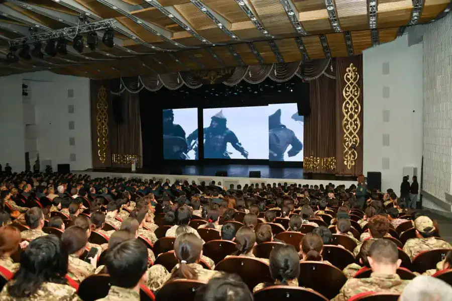 В Астане прошла военно-патриотическая акция «Ел қорғау – нағыз ерлер ісі» (7)