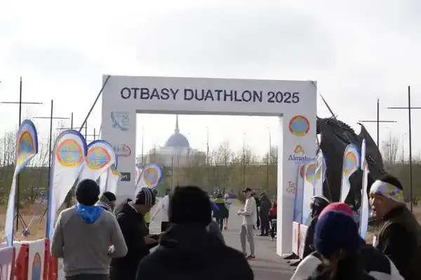 В дуатлоне, посвященном Дню Республики в Астане, приняли участие 75 семей (8)