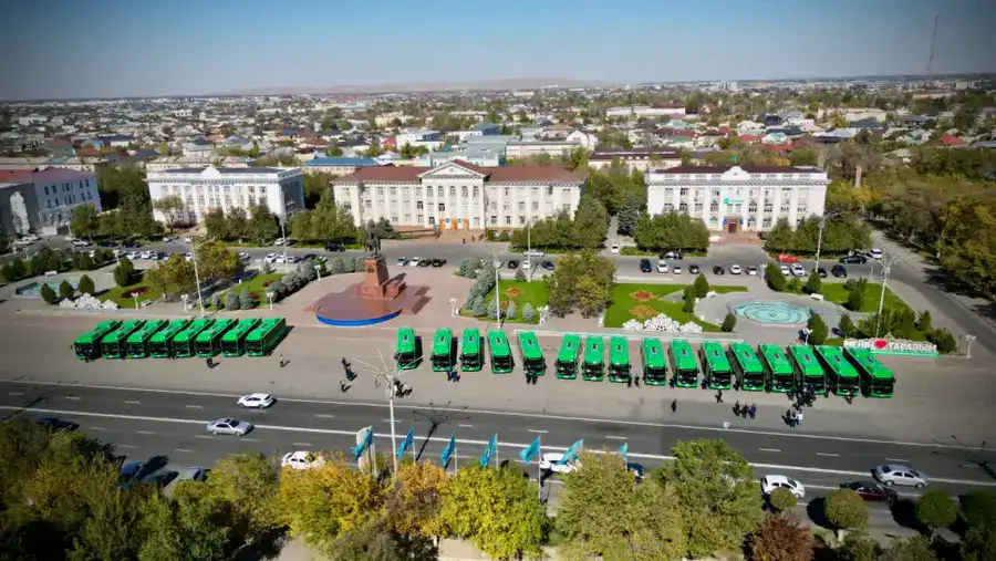 Автопарк Тараза пополнился 24 новыми автобусами (7)