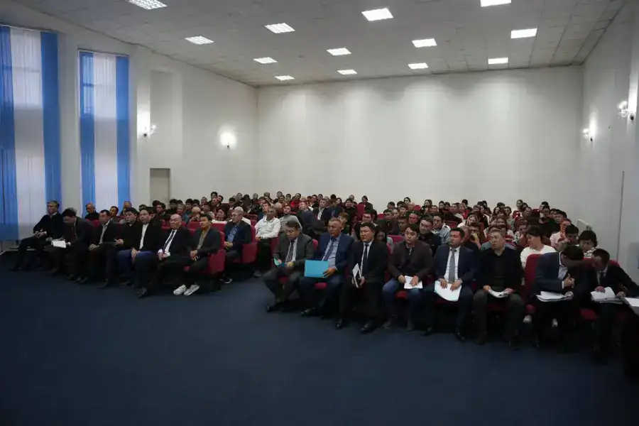 Строительство восьми новых водохранилищ и реконструкция около 3000 км каналов планируется в области Жетісу (6)