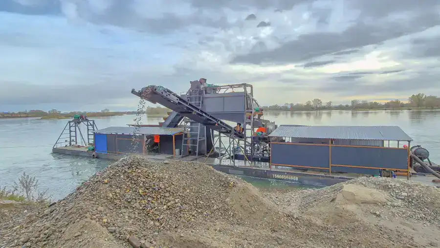 В регионах Казахстана активно реализуются противопаводковые меры (7)