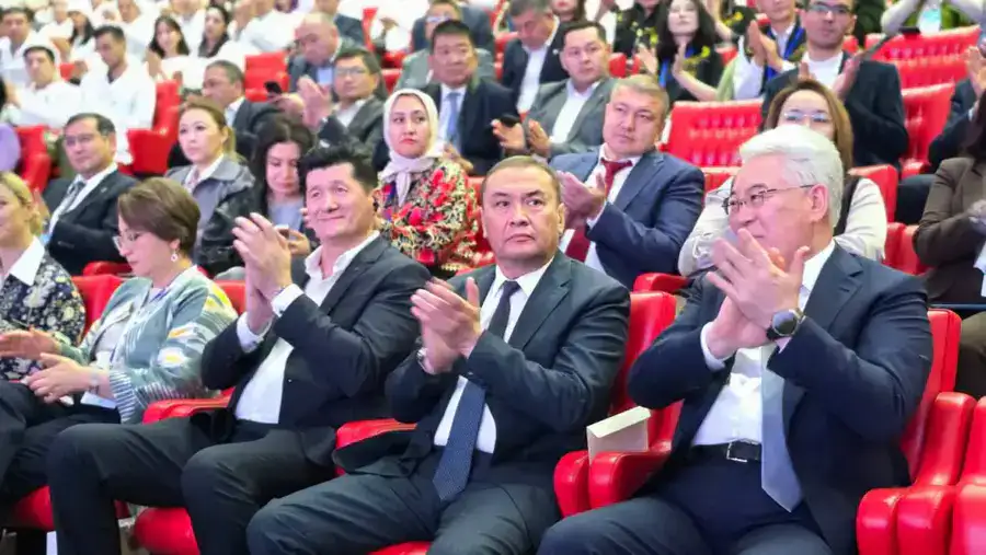 КАЗАХСТАН И УЗБЕКИСТАН УКРЕПЛЯЮТ РЕГИОНАЛЬНОЕ ПАРТНЁРСТВО В СФЕРЕ ЗДРАВООХРАНЕНИЯ (3)