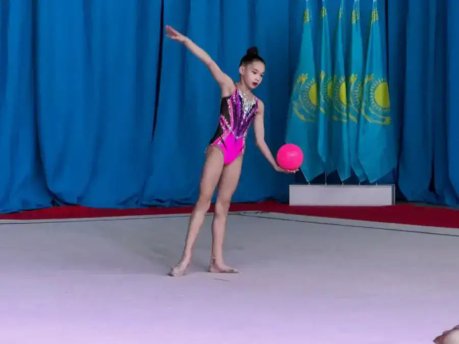 В Астане стартовал турнир Grand Prix Alem по художественной гимнастике (3)