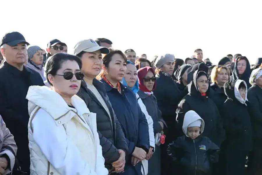 В Кызылорде завершен и сдан в эксплуатацию второй этап проспекта 25 лет Независимости (10)