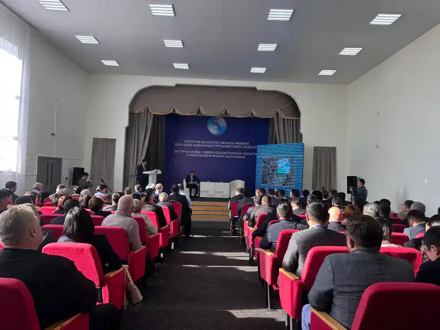 Аким области Гауез Нурмухамбетов с рабочим визитом посетил район Шал акына (8)