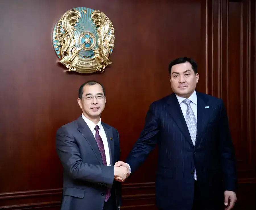 China Energy инвестирует $1 млрд в строительство солнечной и ветровой электростанций в Казахстане (7)