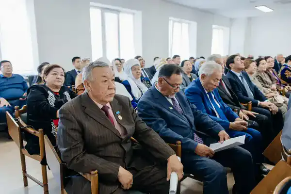 В Атырау обсудили направления развития искусственного интеллекта и цифровизации (9)