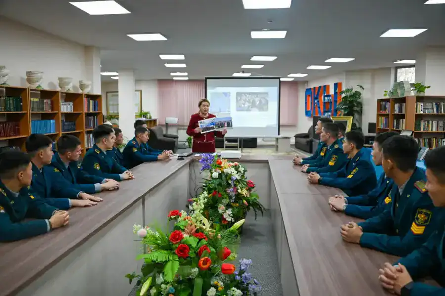 В столичном военном колледже состоялось мероприятие ко Дню Республики (8)