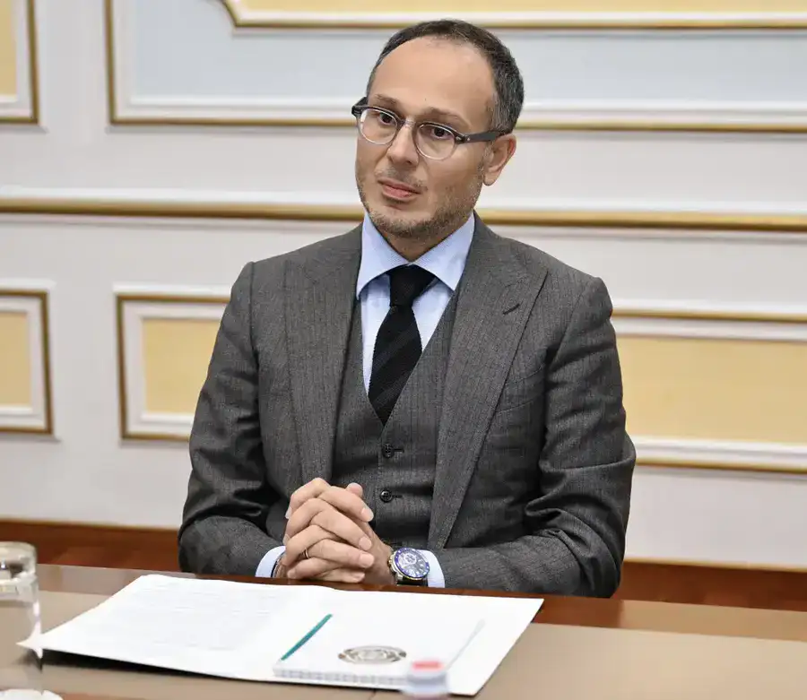 Министр иностранных дел Казахстана провёл встречу с Генеральным секретарём ТюркПА (4)