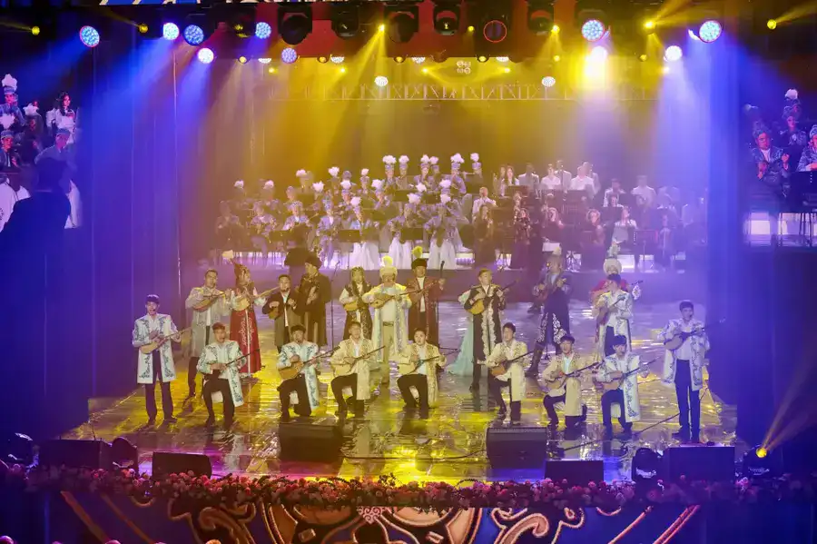 В нашем регионе прошло торжественное мероприятие, посвященное Дню Республики (9)