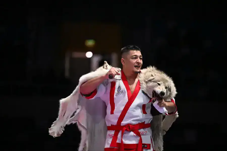 Армейский балуан Марат Байкамуров стал чемпионом «Қазақстан Барысы – 2025» (3)