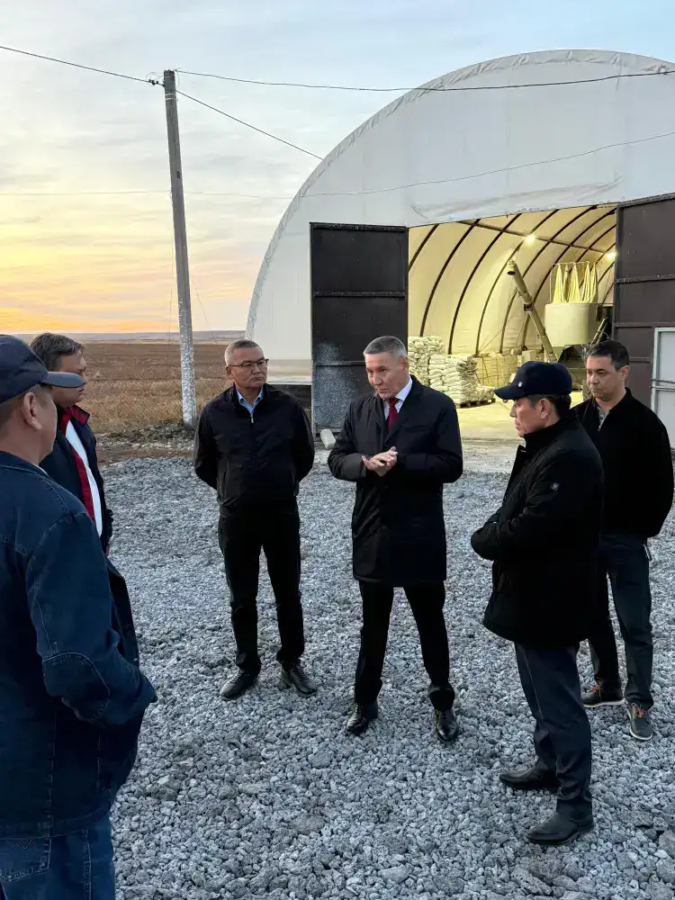 Амангалий Бердалин ознакомился с деятельностью аграрных хозяйств Актюбинской области (2)