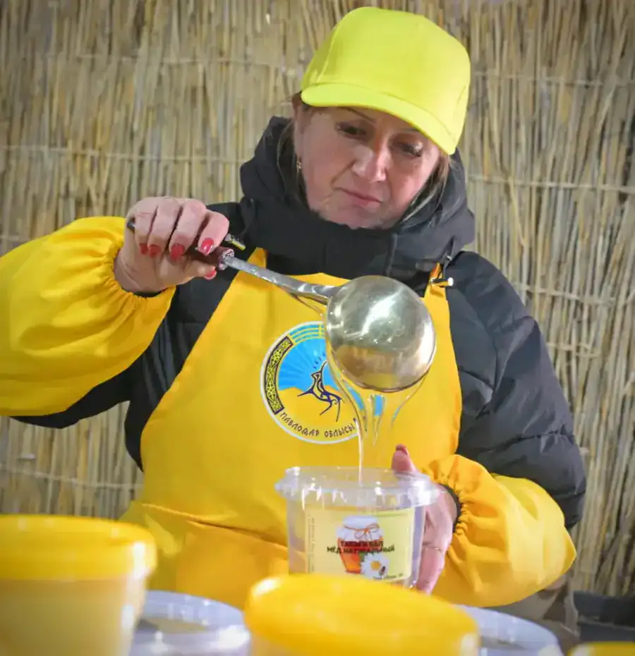 Павлодарский вкус – на столичные рынки: сельхозярмарка в Астане прошла с аншлагом (4)