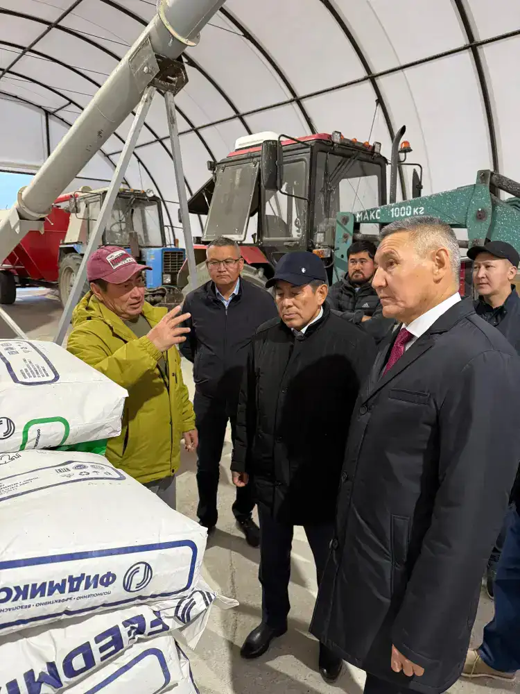 Амангалий Бердалин ознакомился с деятельностью аграрных хозяйств Актюбинской области (8)