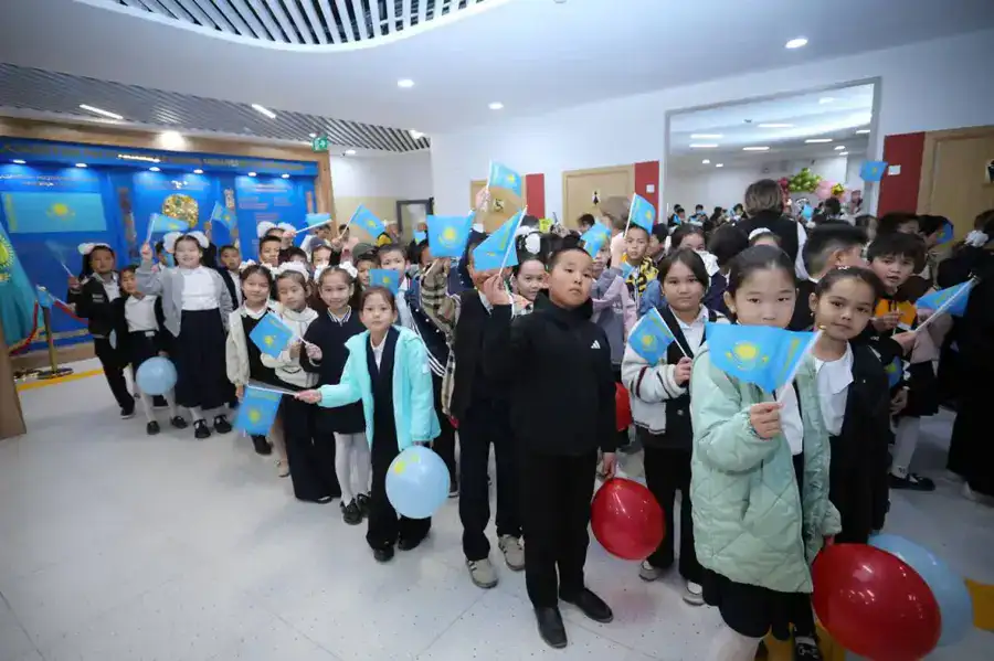 В Мангистауской области открылась одиннадцатая школа по национальному проекту «Келешек мектептері» (5)